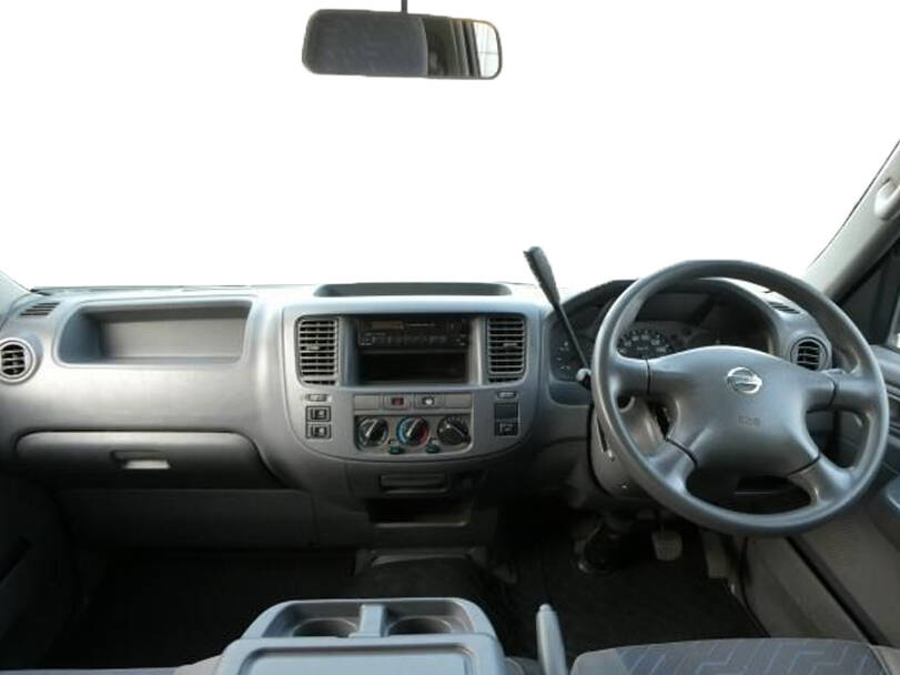 Nissan Caravan 4th (E25) Generation Interior 