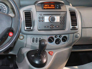 أوبل فيفارو الداخلية 