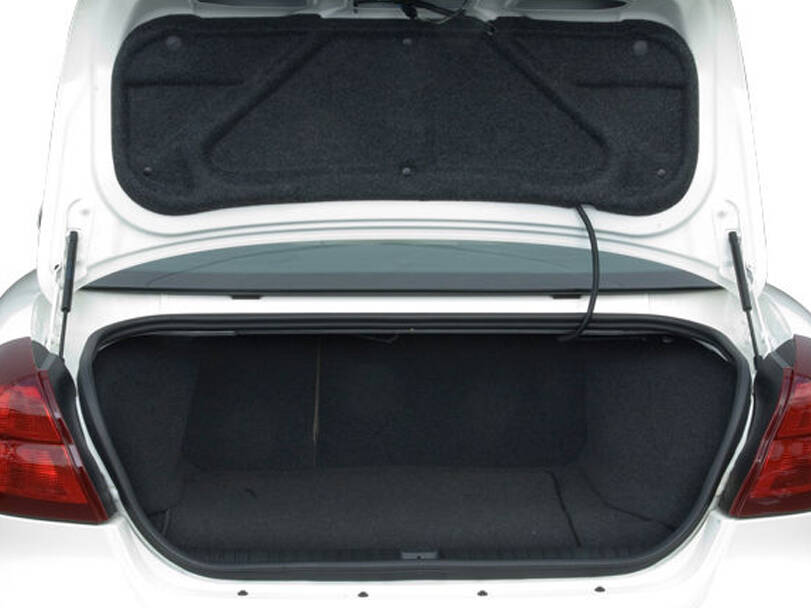 بونتياك جراند بريكس الخارجية 