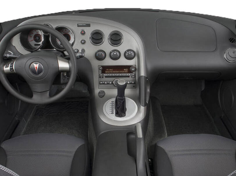 Pontiac Solstice Interior 