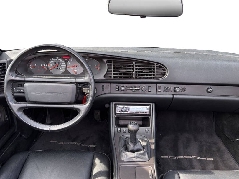 Porsche 944 Interior 