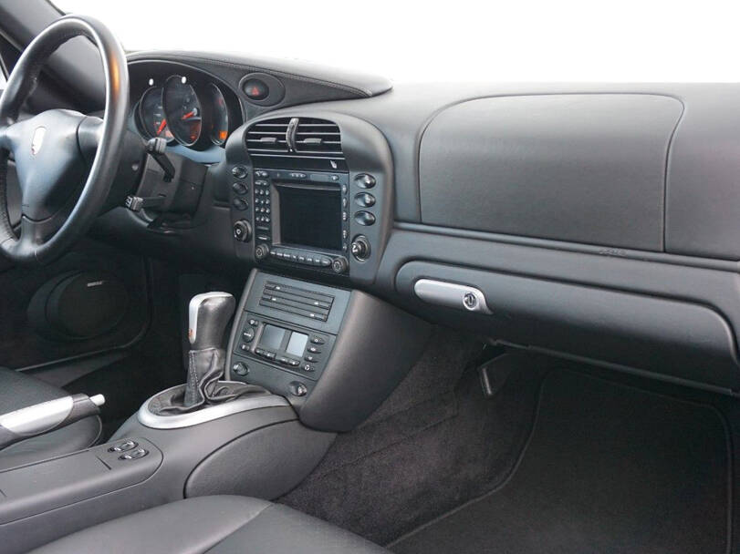 بورشه 996 الداخلية 