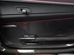 بورشه 918 سبايدر الداخلية 