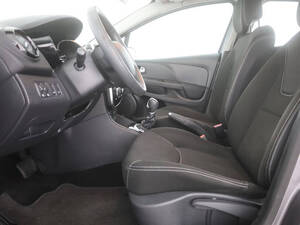Renault Clio Interior 