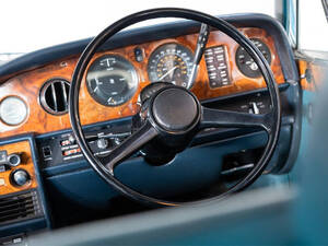 رولز رويس سيلفر شادو الداخلية 