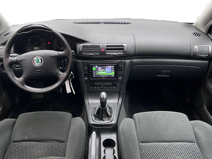 Skoda Superb 1st (3U) Generation Interior 