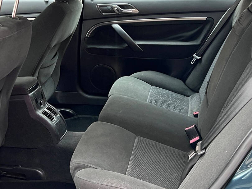 Skoda Superb 1st (3U) Generation Interior 