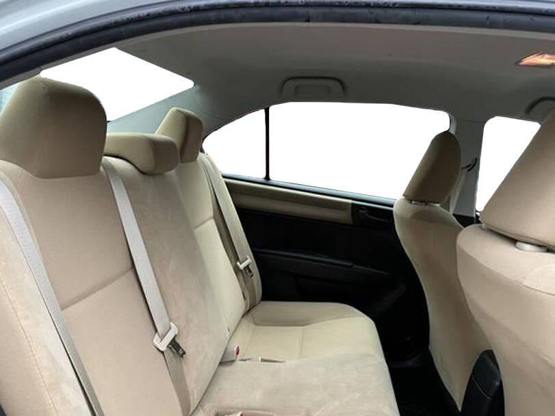 Toyota Axio Interior 