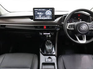 تويوتا فيوس الداخلية 