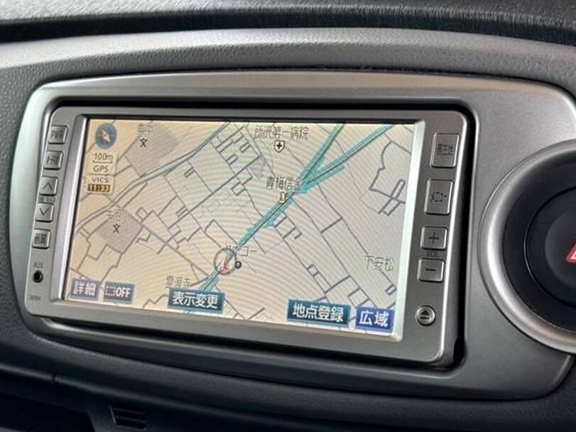 Toyota Vitz Interior 