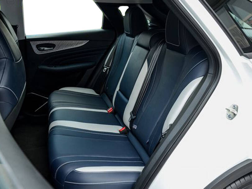 Venucia V 2025 Interior 