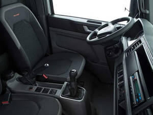 Volkswagen Delivery 9.170 Interior 