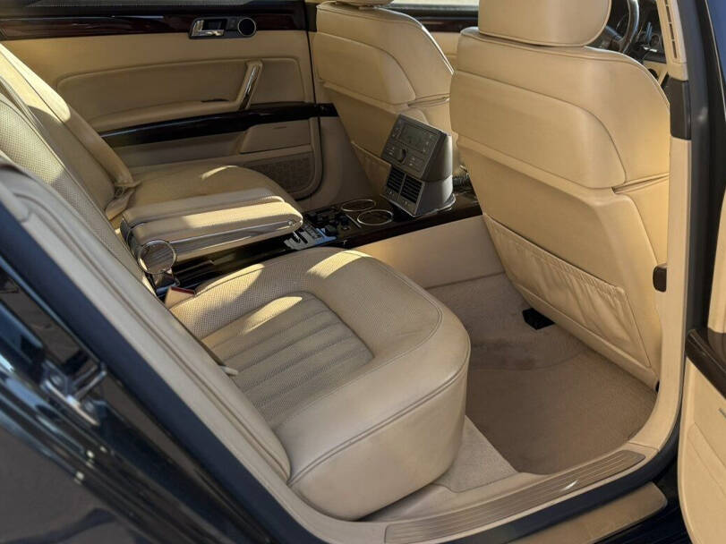 Volkswagen Phaeton Interior 