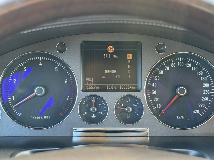 Volkswagen Phaeton Interior 