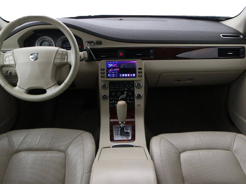 Volvo S80 Interior 