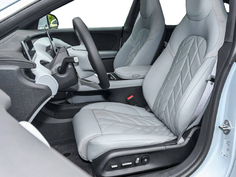 Nio ET5 2026 Interior Front Seats