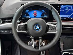 بي إم دبليو آي إكس 2 الداخلية Steering Wheel