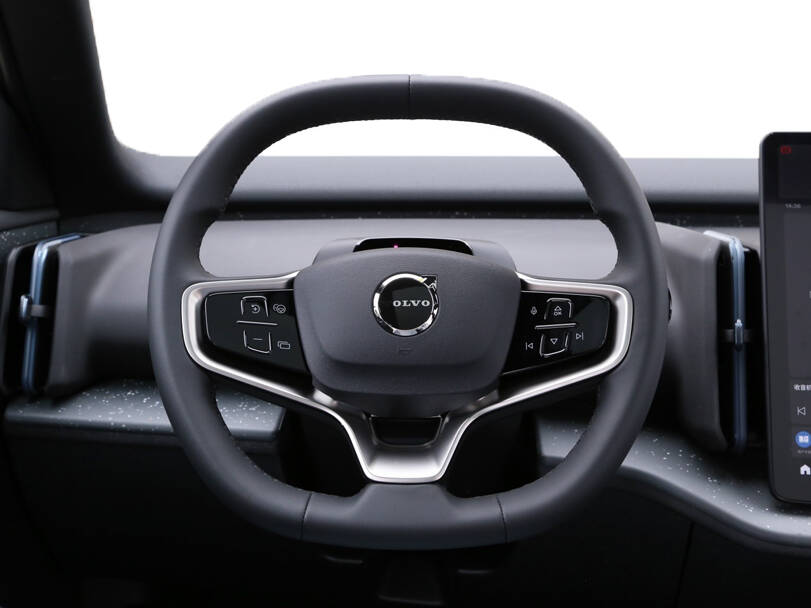 فولفو إي إكس 30 2026 الداخلية Steering Wheel
