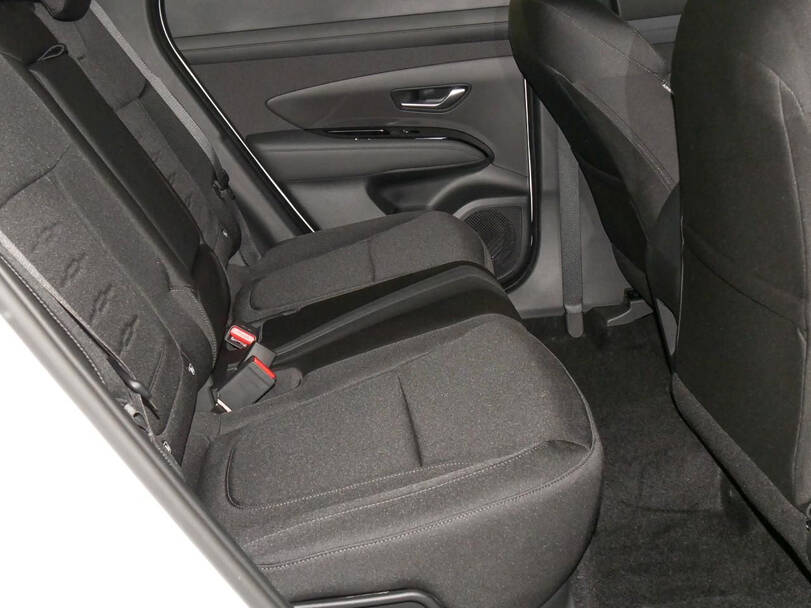 Hyundai Tucson 2025 Images, Explore 9 Photos of Interior and Exterior Image-9